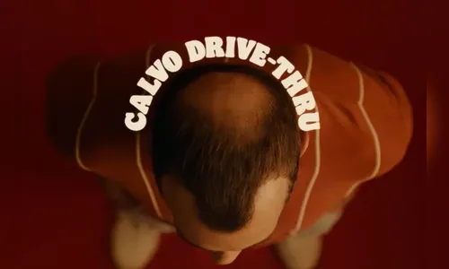 Burger King dará sanduíches de graça para calvos; há lojas no Paraná