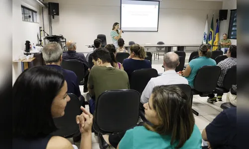 Arapongas realiza oficina de avaliação e monitoramento da saúde bucal