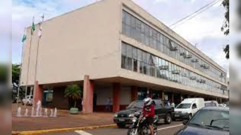 Imagem ilustrativa da notícia E o décimo terceiro da Prefeitura de Apucarana?