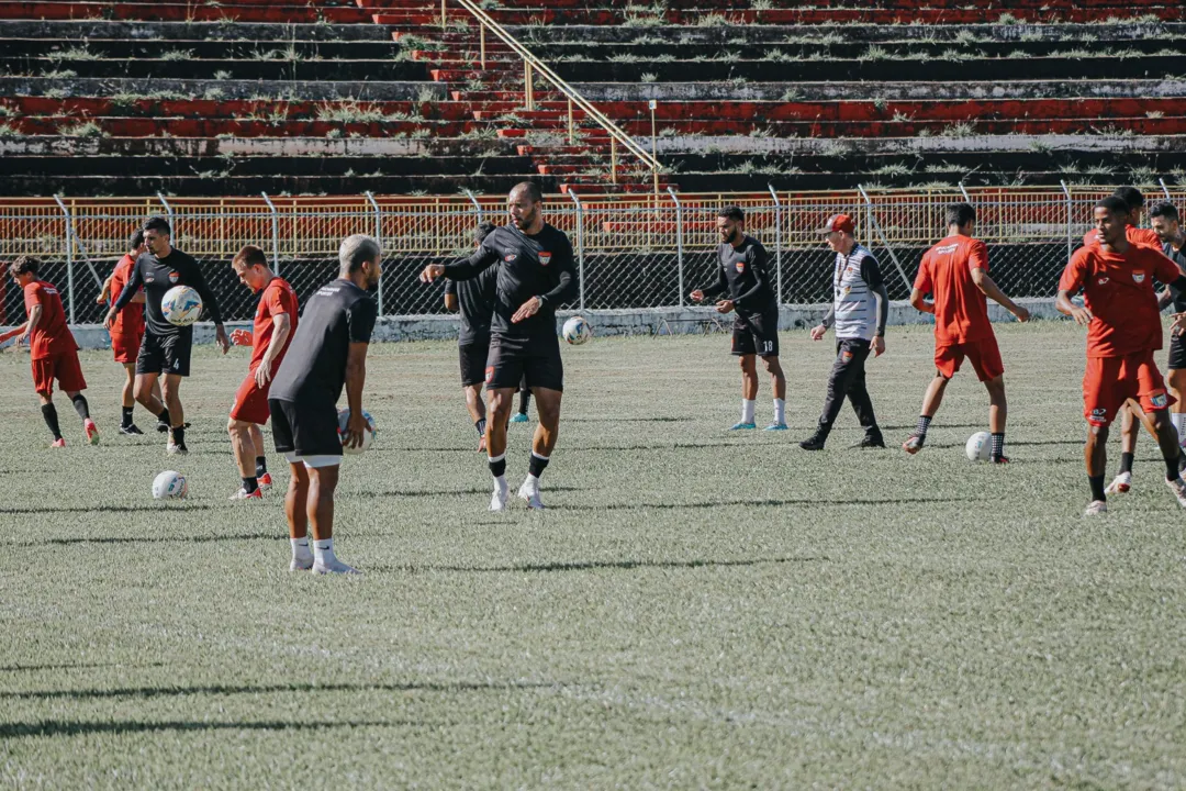 Apucarana Sports treina para a Divisão de Acesso