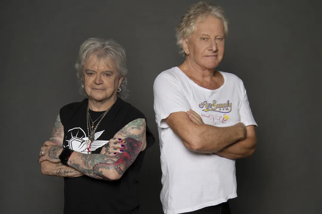 Banda australiana Air Supply se apresenta no Guairão