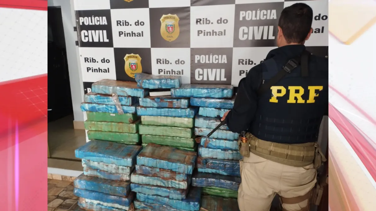 Droga foi apreendida e encaminhada para a delegacia