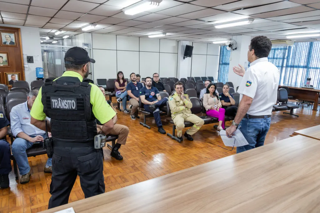 O encontro ocorreu nesta terça-feira