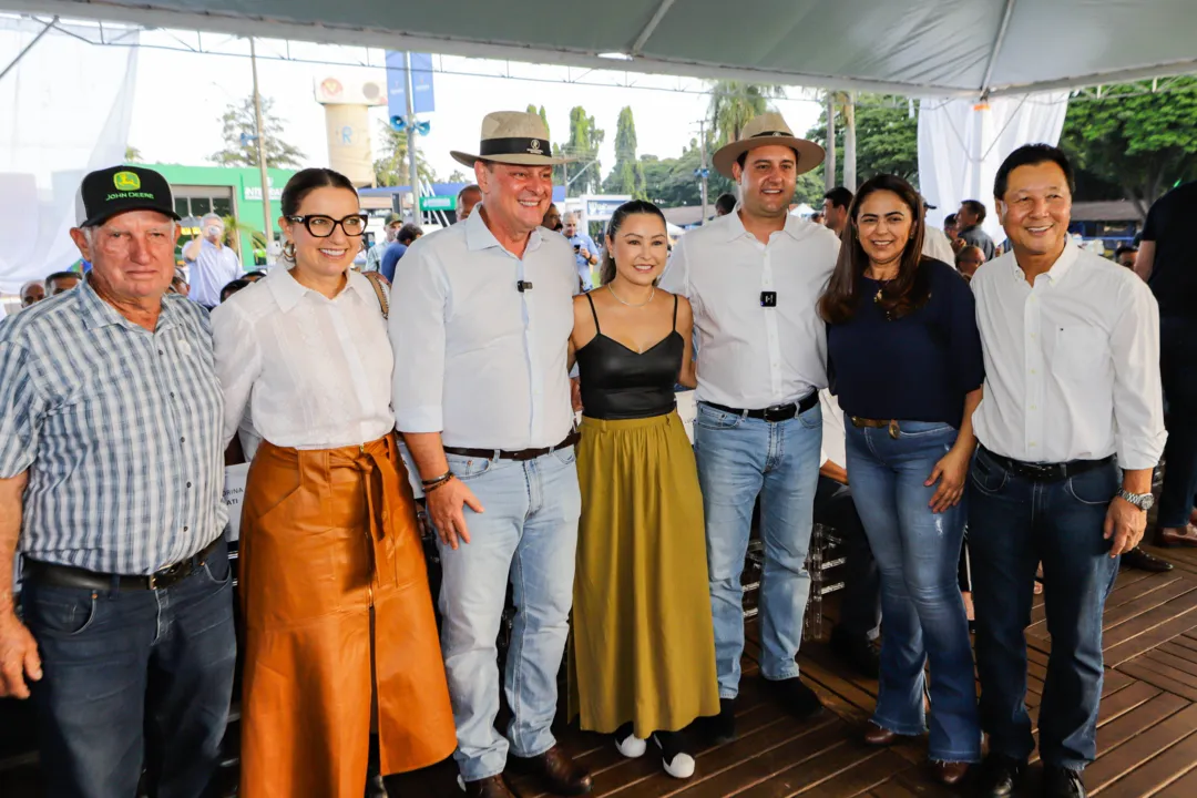 Ratinho Jr. participa da abertura da ExpoLondrina.