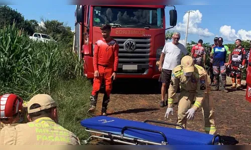 Batida entre moto e carro deixa dois feridos no Jacutinga em Ivaiporã