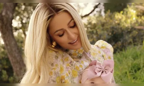 Paris Hilton mostra primeira foto da filha caçula; confira