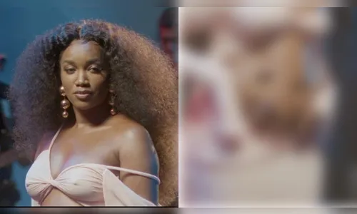 Grávida, Iza mostra a barriga pela 1ª vez durante live para os fãs