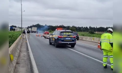 Motociclista de 26 anos morre após cair em 'corredor' na BR-116 no PR