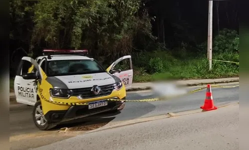 Suspeito de assaltar mulher morre após ameaçar policiais no Paraná