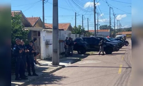 Homem troca tiros com a GM, foge e morre em confronto com a PMPR