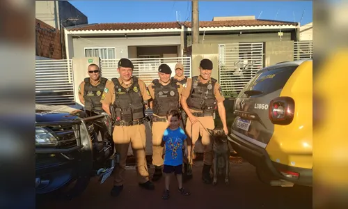 Criança com autismo recebe visita da Polícia Militar em Apucarana
