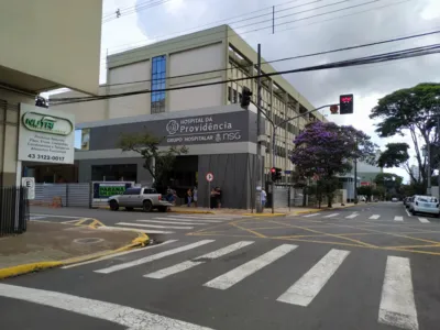 Homem foi encaminhado para o Hospital da Providência em estado grave