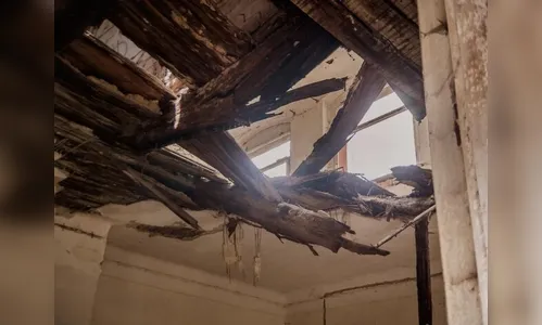 Empresa de Arapongas é invadida pelo teto e ladrão furta R$ 1,2 mil