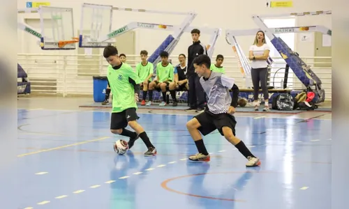 Times de futsal marcaram 102 gols na 1ª rodada dos JEP's em Apucarana