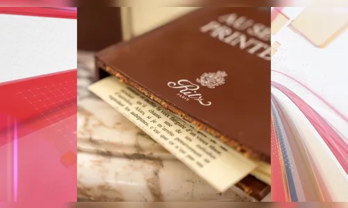 Livro feito inteiramente de chocolate custa mais de R$1 mil