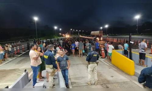 Justiça impõe multa contra bloqueios em pedágio no Paraná