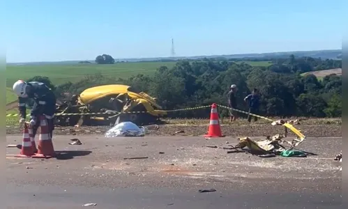 Jovem de 27 anos morre em colisão entre Fusca e caminhão na PR-182