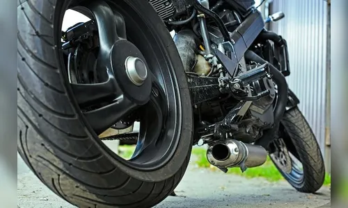 Motociclista morre após bater contra poste em Apucarana