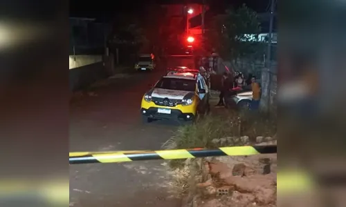 Morador assusta vizinhos com tiros, aponta arma para PM e acaba morto