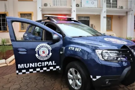 O crime aconteceu na Rua Uirapuru, na área central de Arapongas.