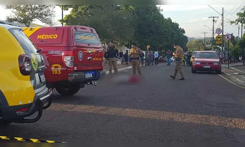 Pai é assassinado a tiros enquanto aguardava filho sair da escola