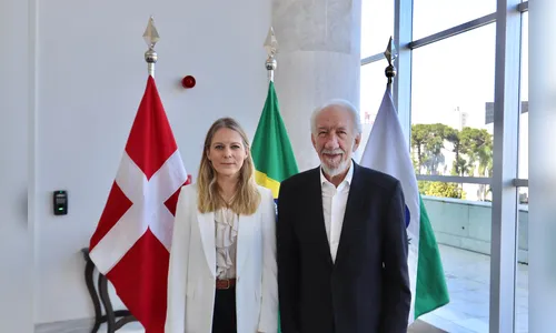 Potências do PR são apresentadas a embaixadores da Dinamarca e Uruguai