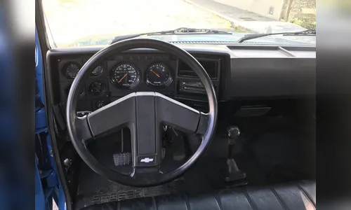 Caminhonete é furtada em frente de residência no João Paulo