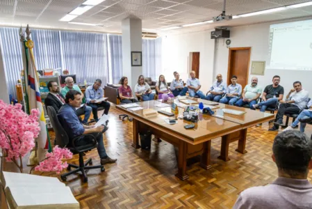 O prefeito Junior da Femac realizou a primeira reunião preparatória do evento