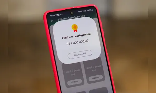 Curitibana de 26 anos recebe prêmio de R$ 1 milhão do Nota Paraná