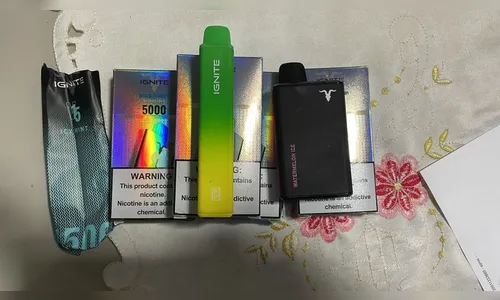 PF deflagra operação contra contrabando de cigarros eletrônicos