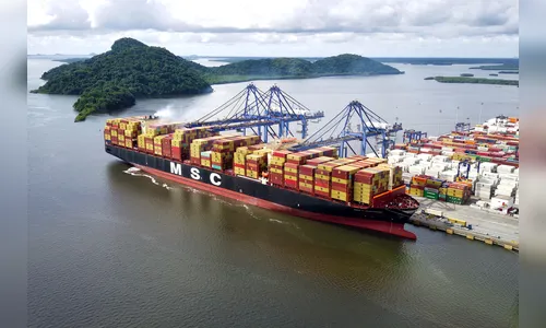 Paranaguá recebe maior navio da história do Paraná em capacidade