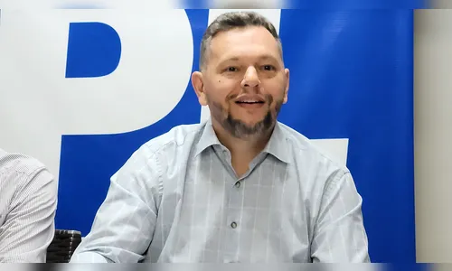 Paulo Vital se filia no PL e diz que grupo escolherá candidato