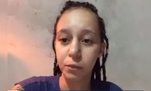 Médica esquece compressa dentro de mulher após realização de parto