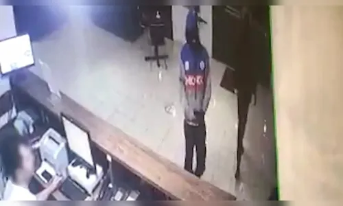 Um bandido morre e quatro são presos após tentativa de roubo em hotel
