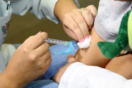Mais de 11,9 mil doses foram aplicadas na região