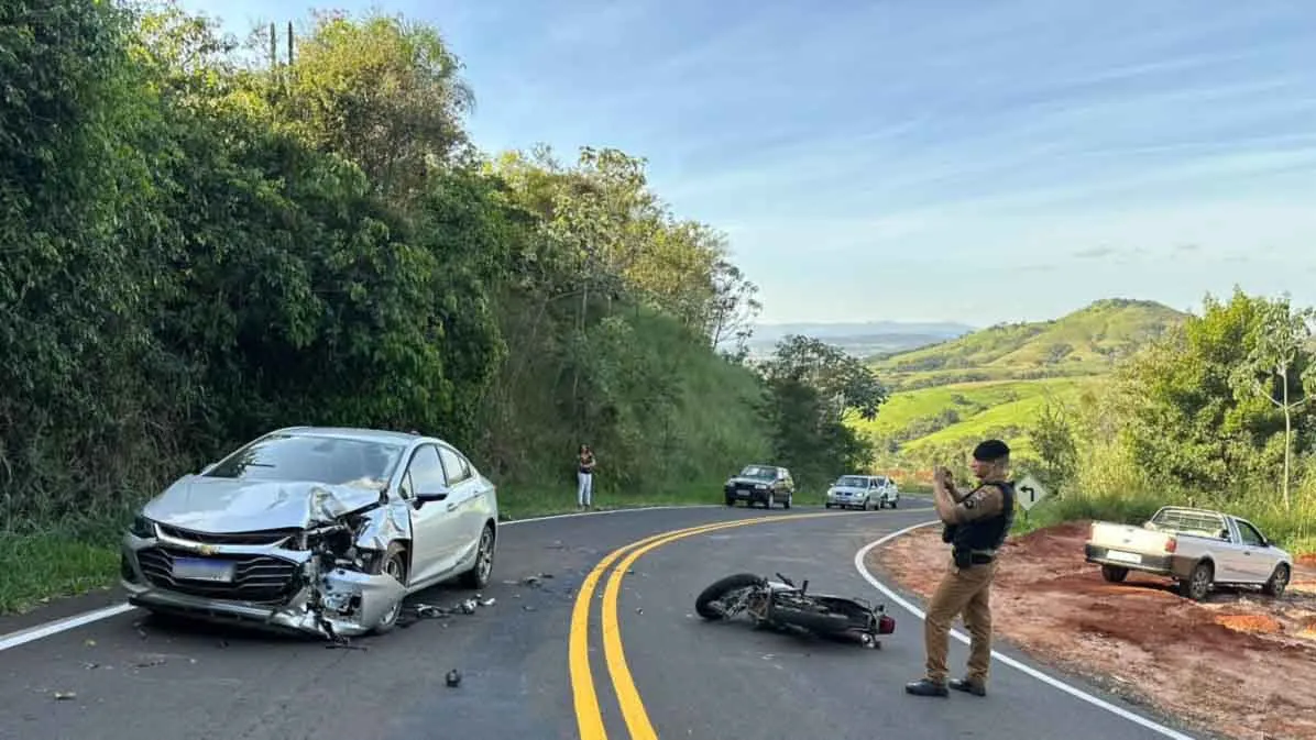 Acidente ocorreu  por volta das 15h30, no km 5+300, na região do Bairro do Chicote