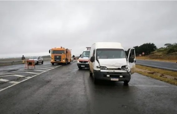 Colisão é registrada entre Jandaia do Sul e Cambira; ninguém se feriu