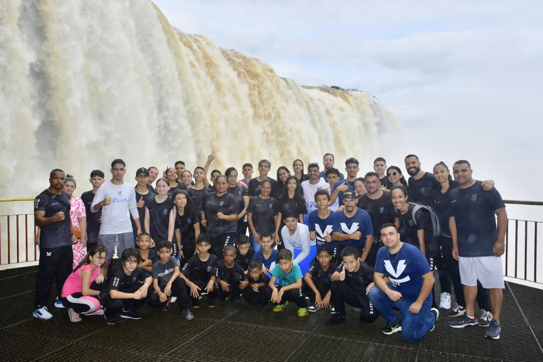 Equipe de Apucarana, Kara Te Vida