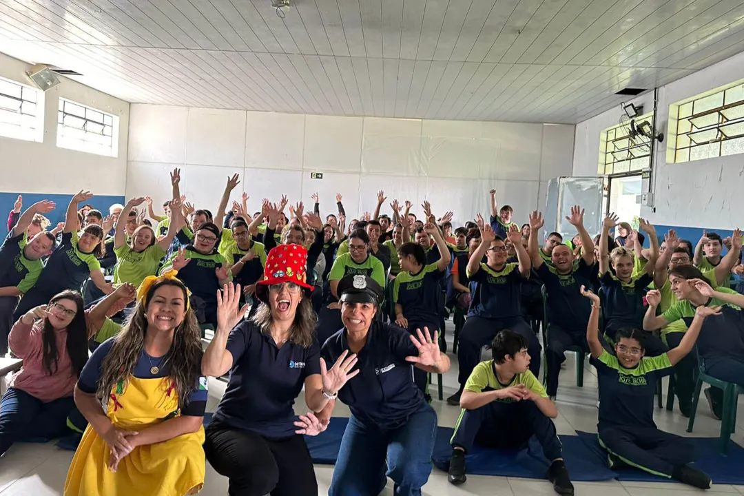 Escola de trânsito do Detran-PR promove palestra para alunos da educação especial