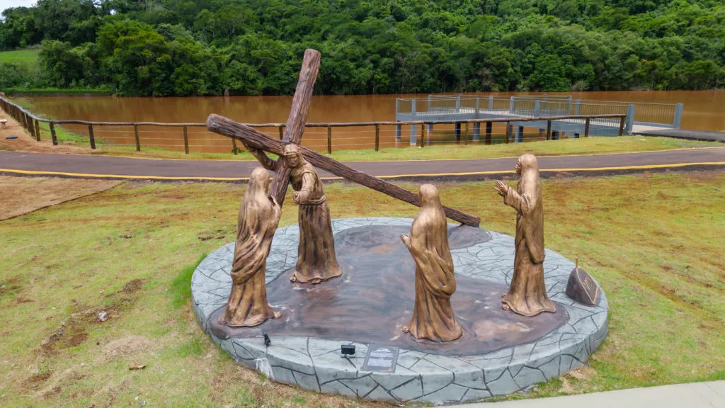 Final da caminhada termina no Parque da Redenção