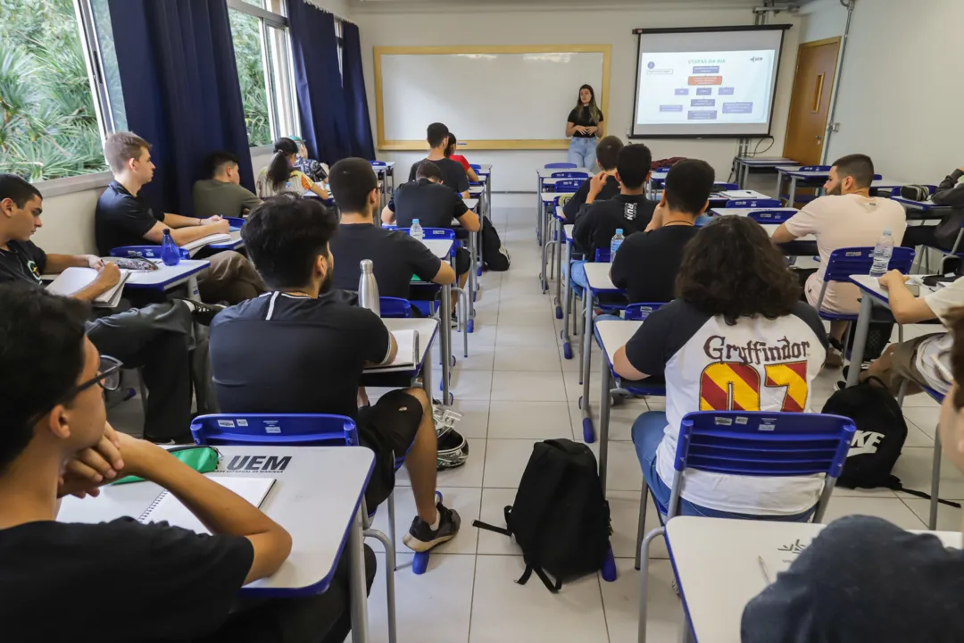 Há oportunidades no câmpus-sede em Maringá e em três câmpus regionais: Goioerê, Umuarama e Ivaiporã