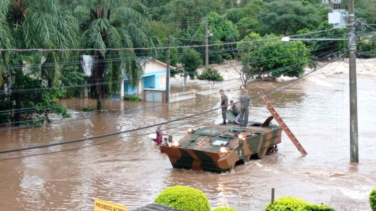 Militares estão no Estado deste do dia 30 de abril