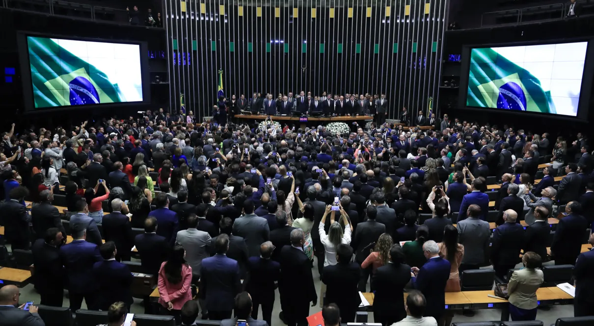 O Brasil e os desafios do parlamentarismo disfarçado
