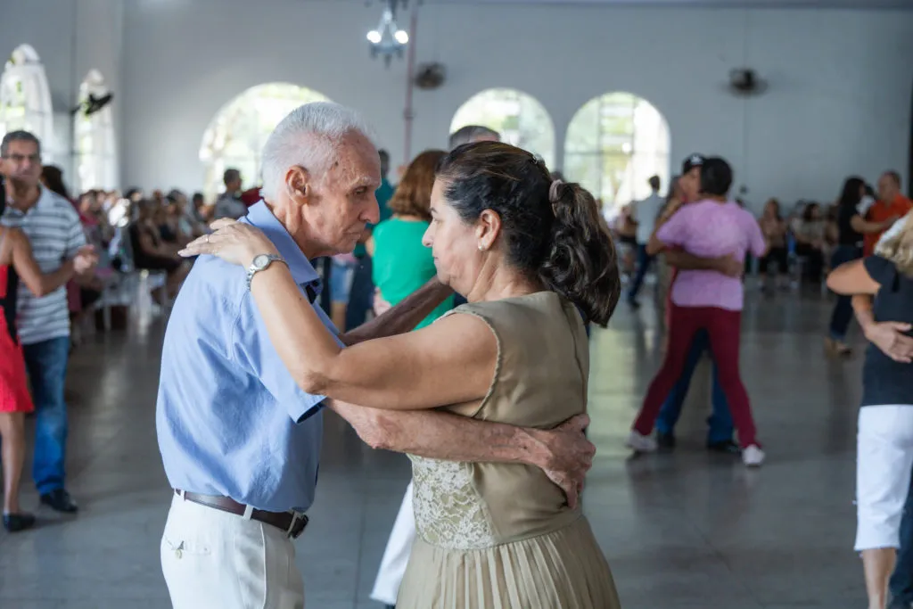 O baile ocorreu nesta sexta-feira (10)