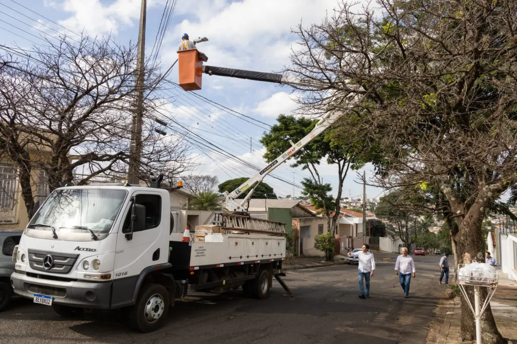 O investimento no local envolve a substituição de 153 luminárias