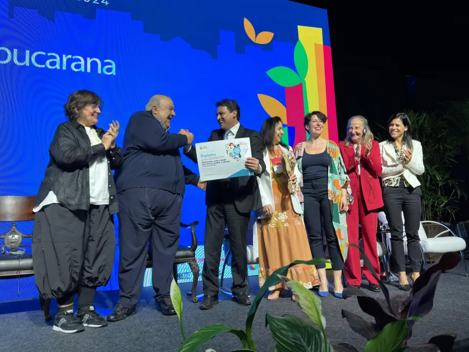 Prefeito Junior da Femac recebe prêmio em Curitiba
