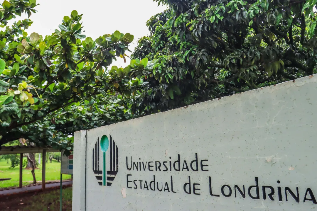 Universidade Estadual de Londrina (UEL)