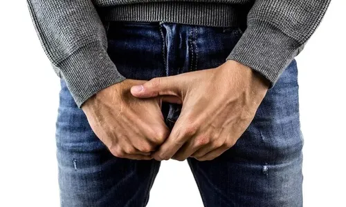 Homem é preso após recusar sexo com ex-mulher; ambos alegam agressões