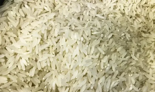 A medida visa garantir o abastecimento de arroz no país