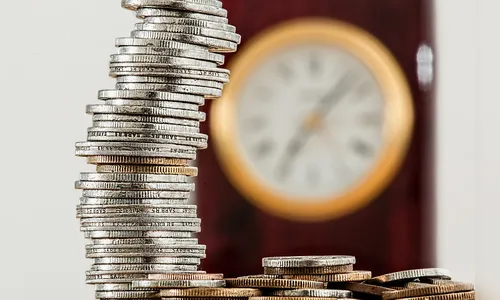 A redução dos juros e os riscos para a economia